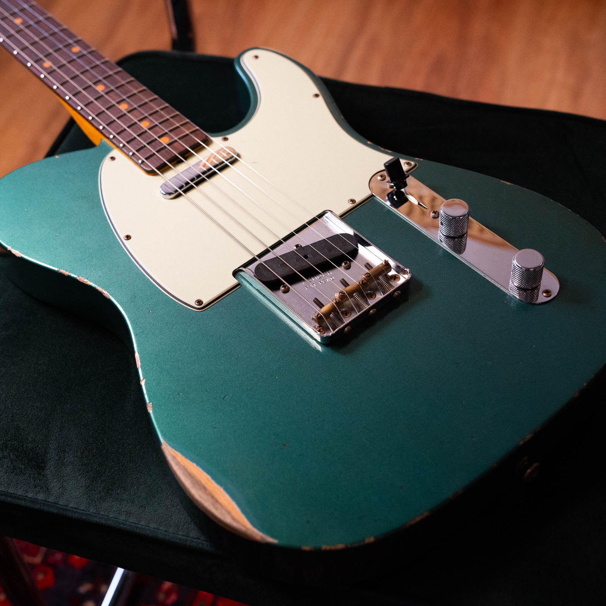 Fender Custom Shop LTD Telecaster Relic Sherwood Metallic Green 2022 Giveaway On Chair