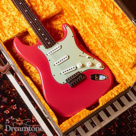 Fender Custom Shop LTD '62/'63 Stratocaster Relic Fiesta Red