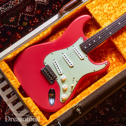 Fender Custom Shop LTD '62/'63 Stratocaster Relic Fiesta Red