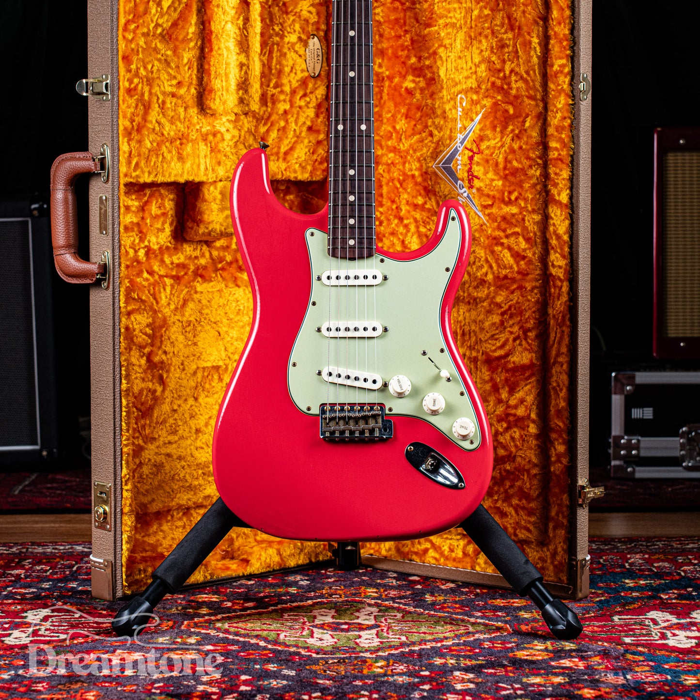 Fender Custom Shop LTD '62/'63 Stratocaster Relic Fiesta Red