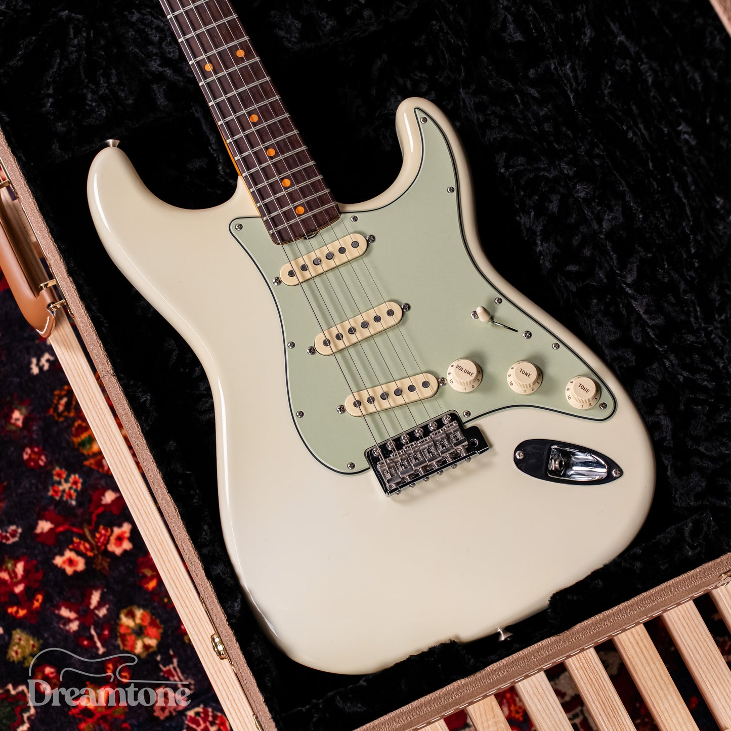 Fender Custom Shop '62 Stratocaster NOS Aged Olympic White