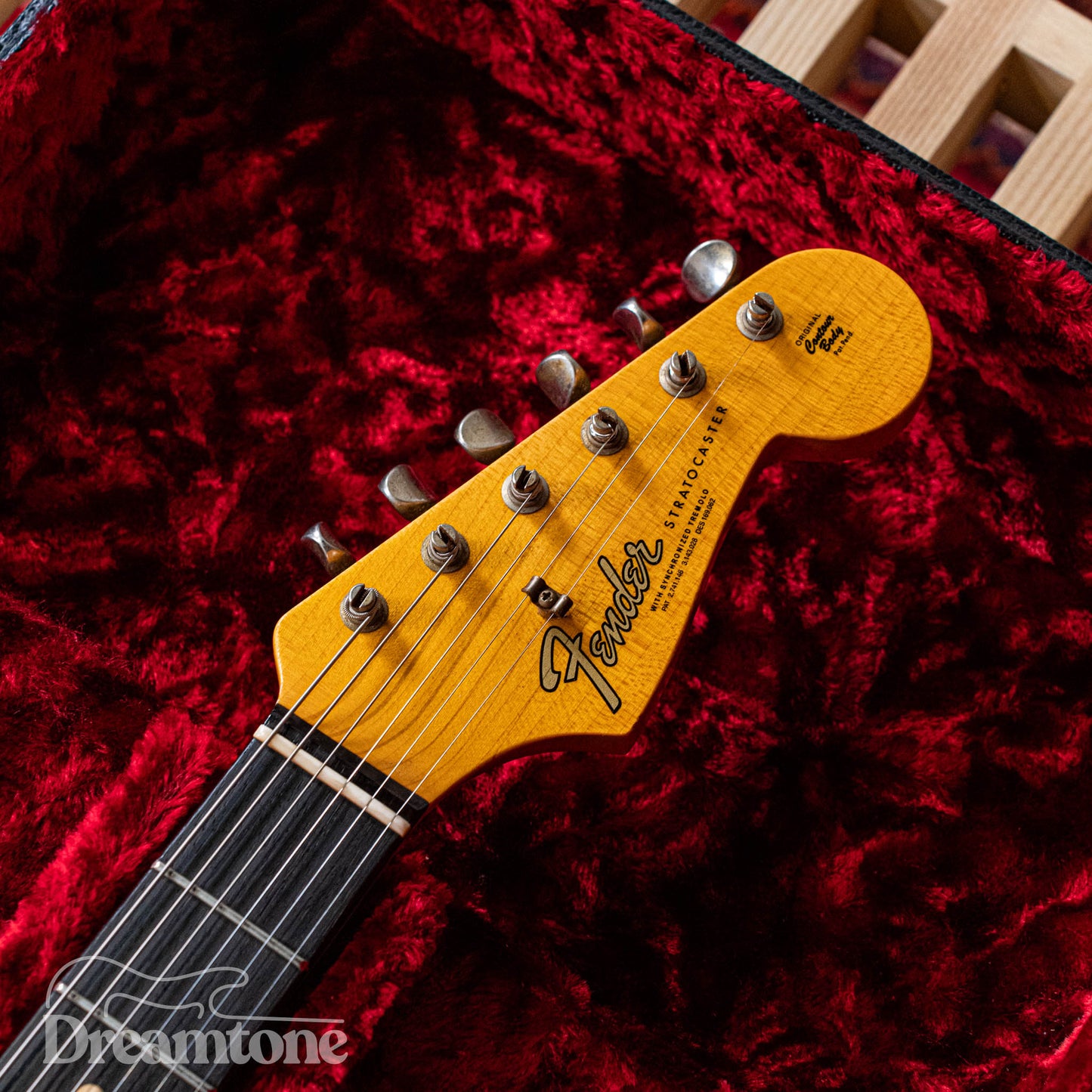 Fender Custom Shop 1964 Stratocaster Journeyman Relic Super Faded Aged Sonic Blue 2020
