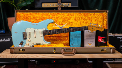 Fender Custom Shop '60 Stratocaster Relic Daphne Blue HD Wallpapers