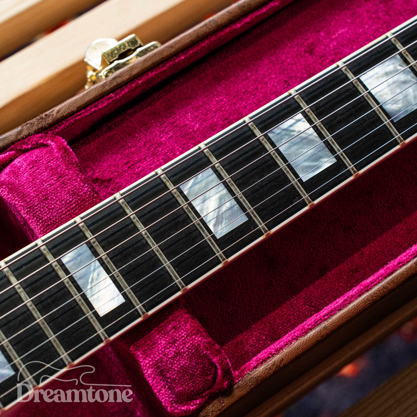Gibson Custom Shop 1957 Les Paul Custom Black Beauty Reissue or Gibson Custom Shop Les Paul Custom Alpine White 2016