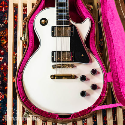 Gibson Custom Shop 1957 Les Paul Custom Black Beauty Reissue or Gibson Custom Shop Les Paul Custom Alpine White 2016
