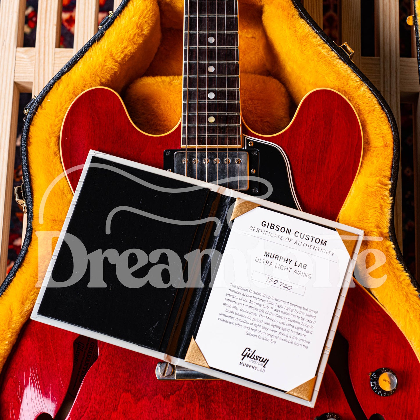 Gibson Murphy Lab 1961 ES-335 Cherry Ultra Light Aged + Marshall 1962 Bluesbreaker Combo & Accessories
