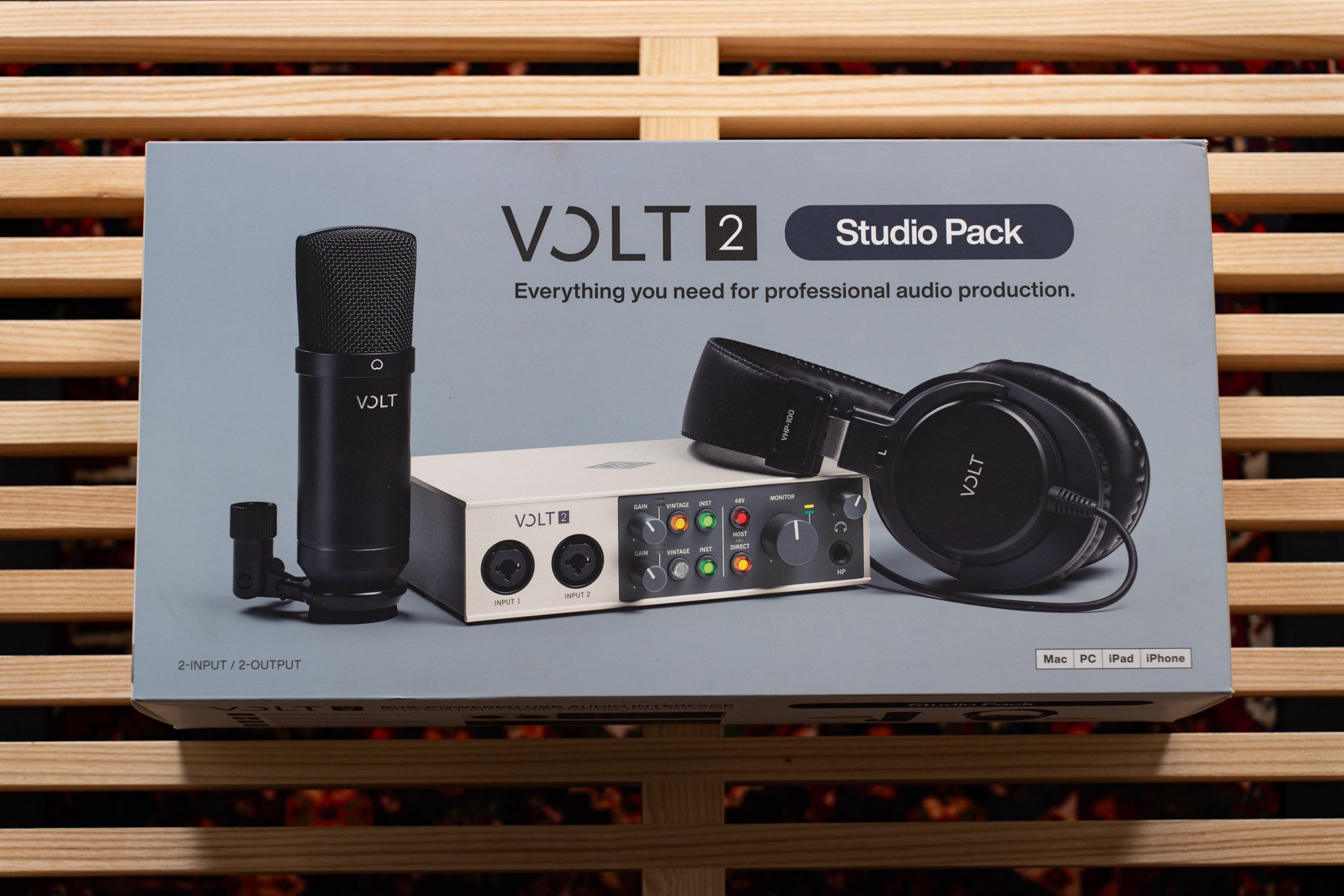 Load video: Universal Audio Volt 2 Studio Review